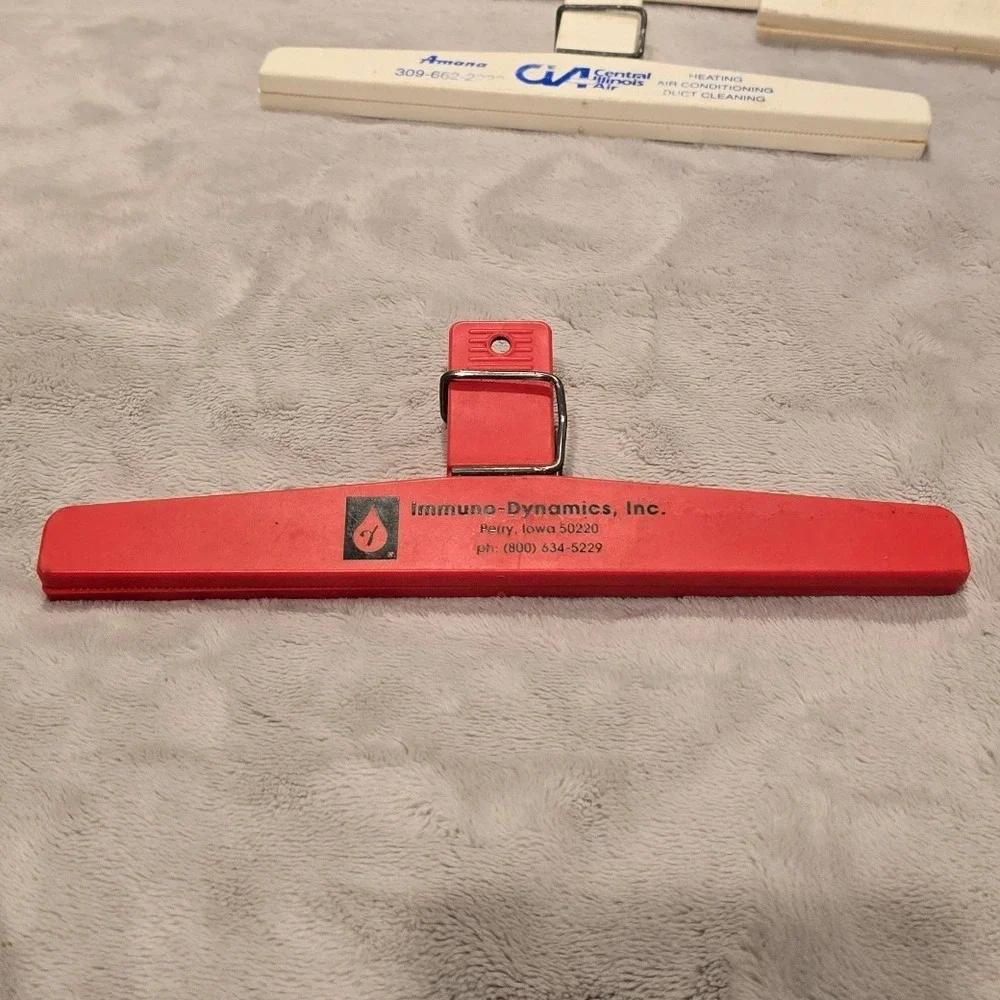Lot of 4 Vintage Promotional Chip Clips Central Illinois Air WJBC Immuno Dynamic